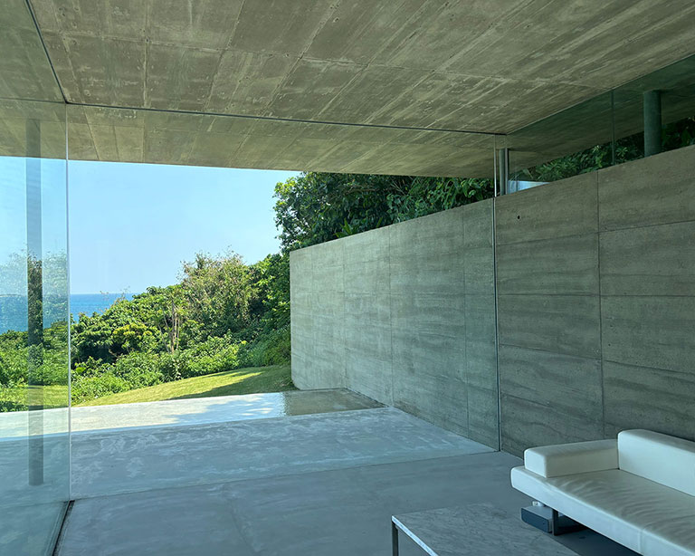 室内海側